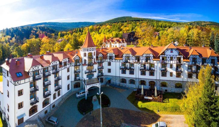 Buczynski, Hotel